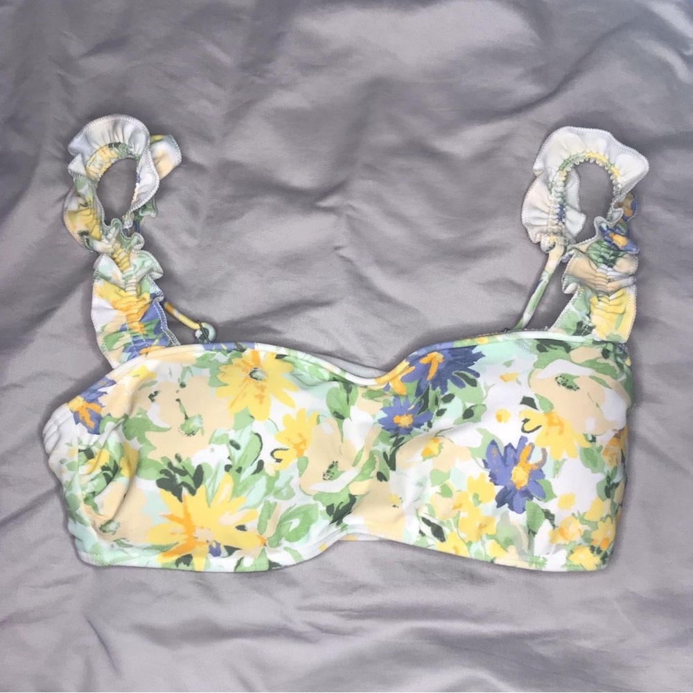 Abercrombie and fitch floral bikini top